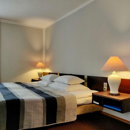 Hotel Pawlowski Згожелец Экстерьер фото